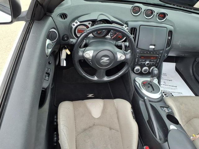 2010 Nissan 370Z Touring