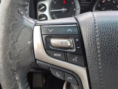 2016 Toyota Land Cruiser Base