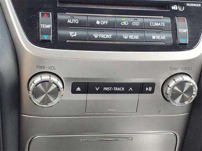 2016 Toyota Land Cruiser Base