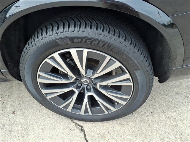 2021 Volvo XC90 T5 Momentum