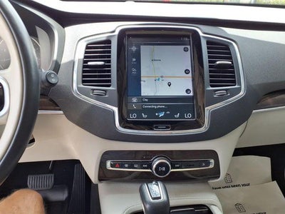 2019 Volvo XC90 T6 Momentum